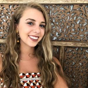 Meet your Posher, Lilly